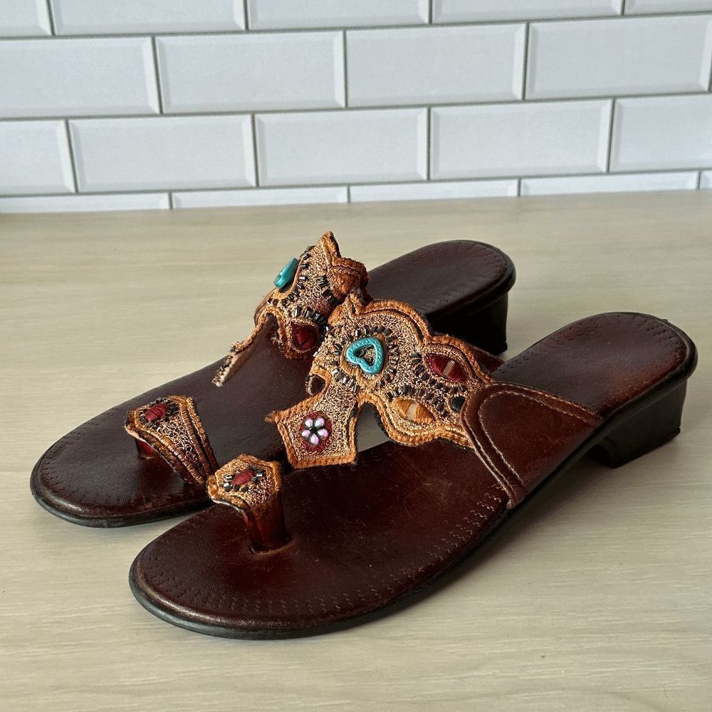 Embroidered Vintage Embellished Toe-Ring Sandals Size 7/7.5 - Picture 7 of 13